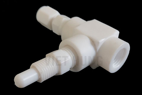 Plastic-tee-joint
